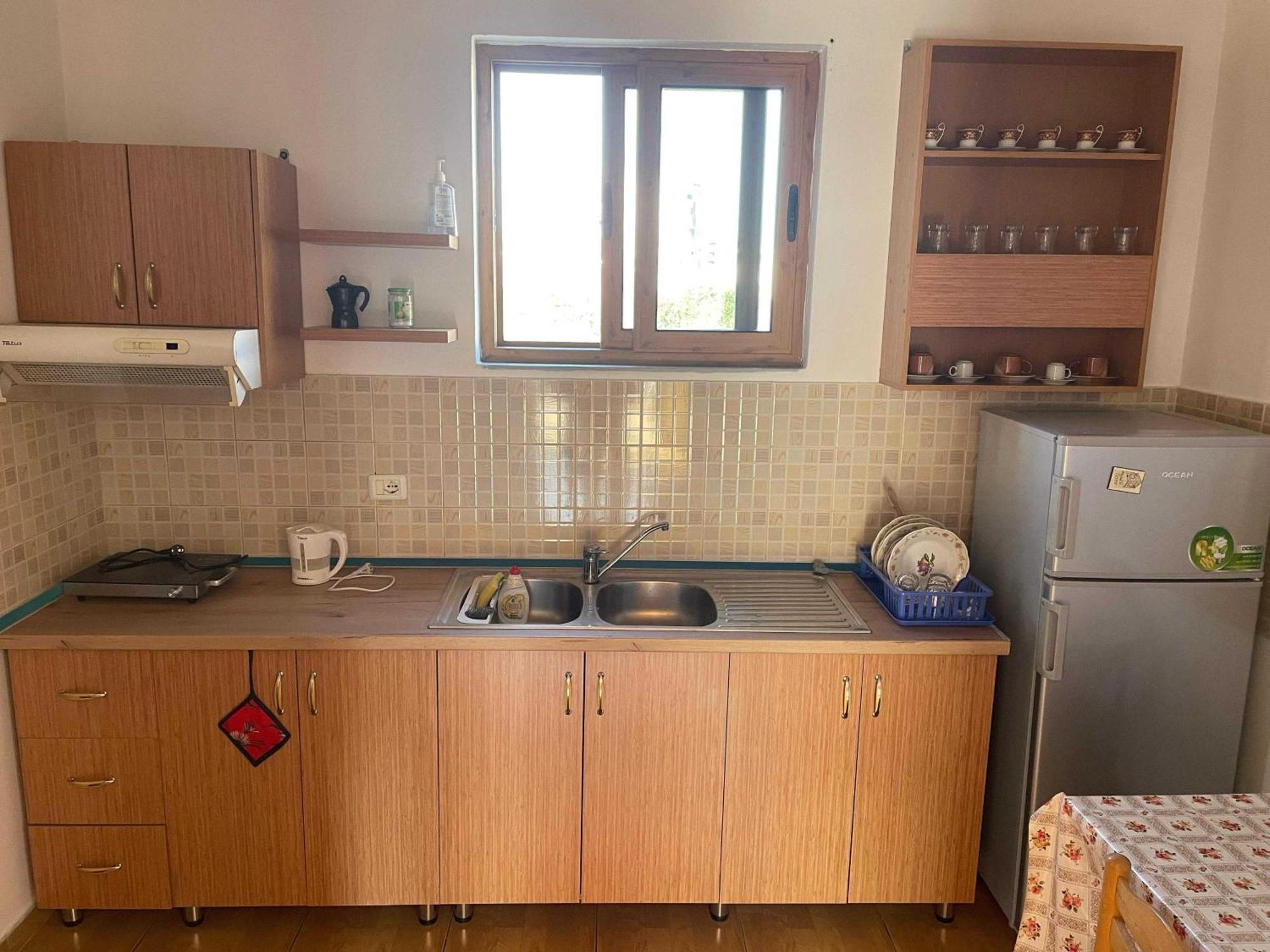 Happy Corner Guest House Shkodër Екстериор снимка