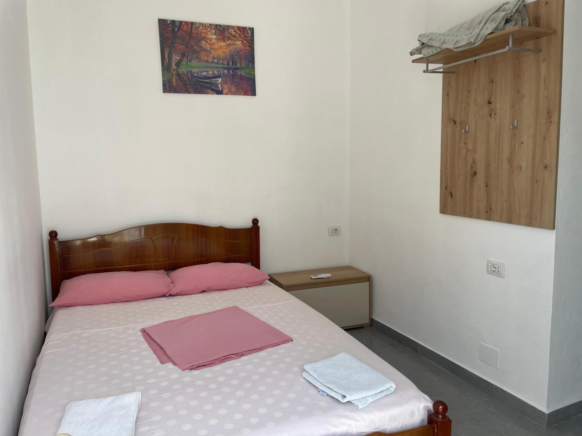 Happy Corner Guest House Shkodër Екстериор снимка