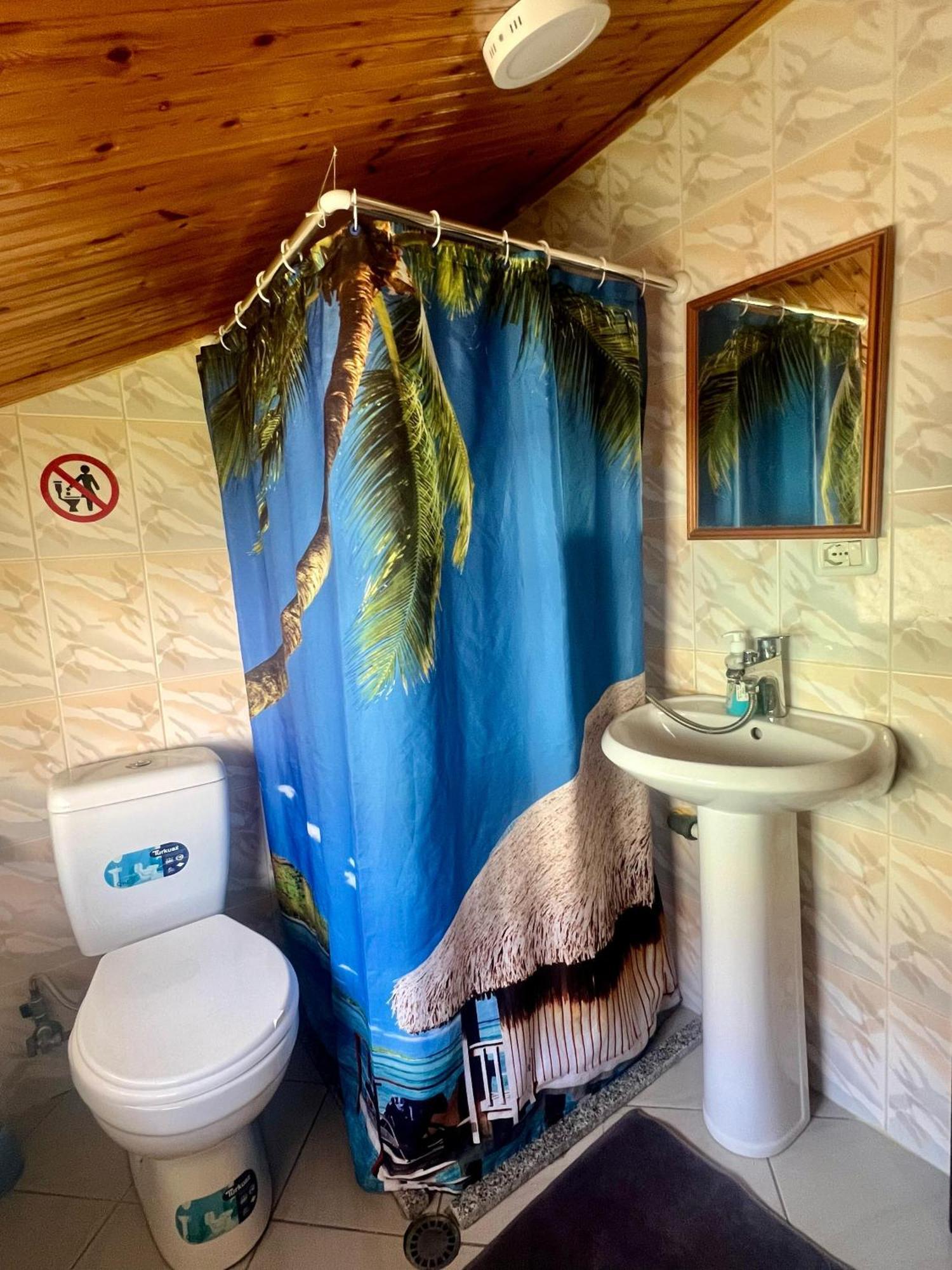 Happy Corner Guest House Shkodër Екстериор снимка