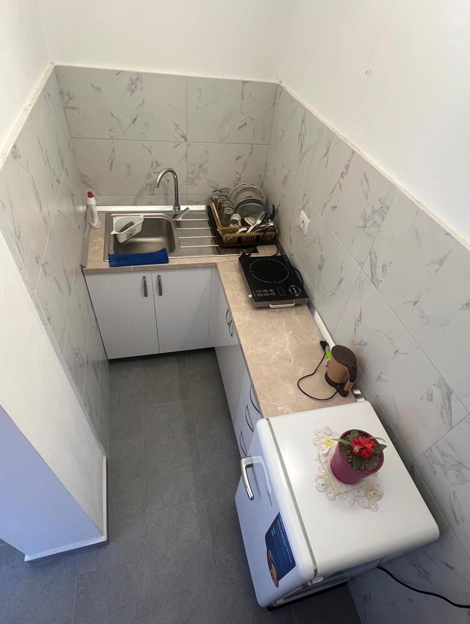 Happy Corner Guest House Shkodër Екстериор снимка